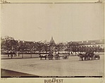 A belső udvar (háttérben a parlament) A belső udvar (háttérben a parlament)
