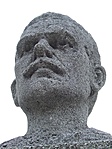 József Attila szobra