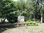 A park az I. vh emlékművel
