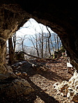 Kilátás a barlangból
