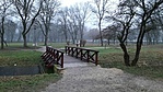 A Csónakázó-tóhoz vezető híd