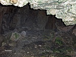 A barlang belül