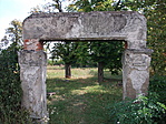 A temető bejárata