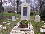 P.Vezér György Ferenc síremléke