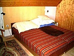 Egyik hálószoba (összesen három x 2 ágyas) Egyik hálószoba (összesen három x 2 ágyas)
