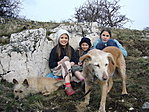 Nusika, Zsozsó, Eszter, valamint Gombi és Zsemi (2008. március)