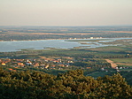 Velencei-tó, előtérben Sukoró