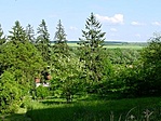 Lelátás az emlékparkból