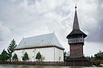 Templom és harangláb
