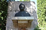 Irinyi János bronz mellszobra