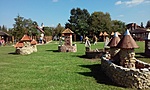 172. állomás Dinnyés, Várpark