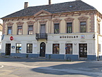 29. Rab Zsuzsa, Pápa, Március 15. tér 8. 