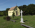 Szt. Teréz kápolna a parkolónál