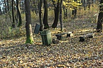 Állomás kidőlt táblával