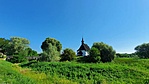 A kis szigetet körülvevő víz mára eltünt