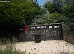 A betonbunker festmény