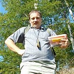 Csaszi a ládával