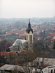 Ez nem Magpet háza, mert bár sárga, de nem tul lapos