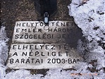 közelben egy háromszögelési jel