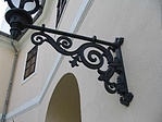 Pelikán mellett