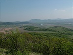A Hármashatár-hegy és a horgásztó