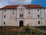 vár5
