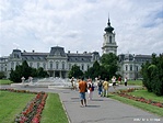 A kastély frontoldala
