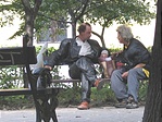 Acsarkodó parklakók