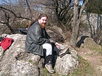 Laja várakozik