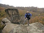 Kicsit távolabb a A Pandúr kő