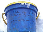 Szép kék láda