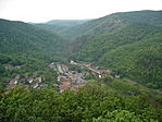 A falu és a vár