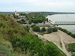 Sajátos fekvésű város