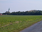 messziről