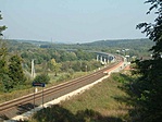 A völgyhíd a láda mellől