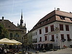 főtér, csodás napsütésben