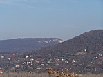 Kő-hegy a távolban