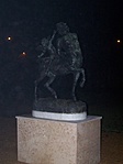 Szobor a parkban