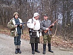 Korhű ruhákban pompázó pontőrök Kétbükkfa-nyeregnél