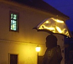 Egyszercsak lassan elindult...