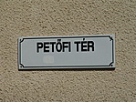 Itt volt a hentes üzlet