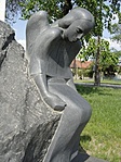 Angyal az emlékműnél