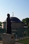 Gül Baba őrzi..
