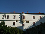 Hátul