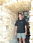 Tommy, a várvédő.