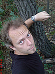 Ládánál