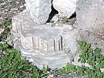 Faragott oszlop talapzat