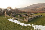 Kolostor romok