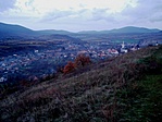 Füst telepedett a falura