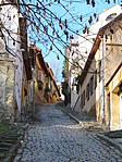 Buda legfestőibb utcája a Gül Baba utca